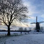 Aan 't Hof Bronkhorst